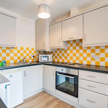 4 Bedrooms - Campus & High-speed Wi-fi Apartamento *