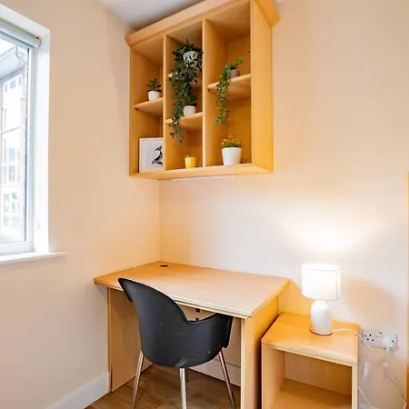 4 Bedrooms - Campus & High-speed Wi-fi * Limerick Junction
