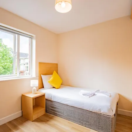 Apartamento 4 Bedrooms - Campus & High-speed Wi-fi Limerick Junction