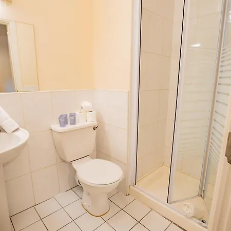 4 Bedrooms - Campus & High-speed Wi-fi
